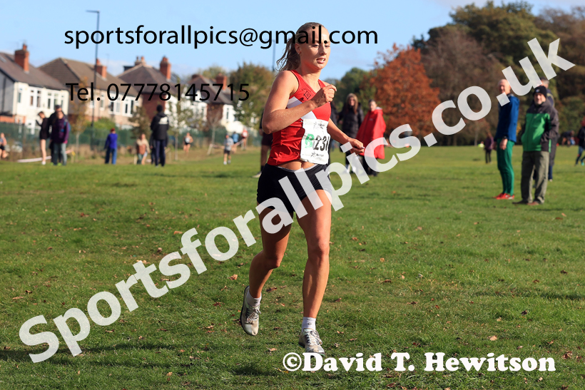 Senior Womens 2026 Northern Cross Country Relays, Graves Park, Sheffield. Photo: David T. Hewitson/Sports for All Pics